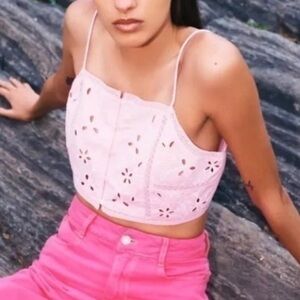 Zara pink eyelet cropped tank